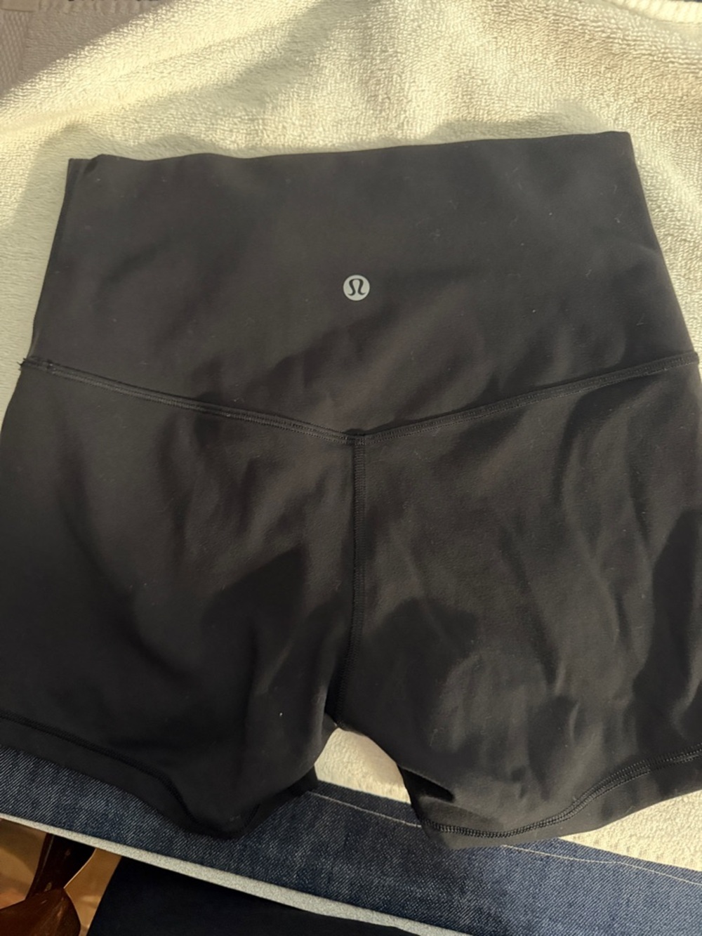 Lululemon Align shorts
